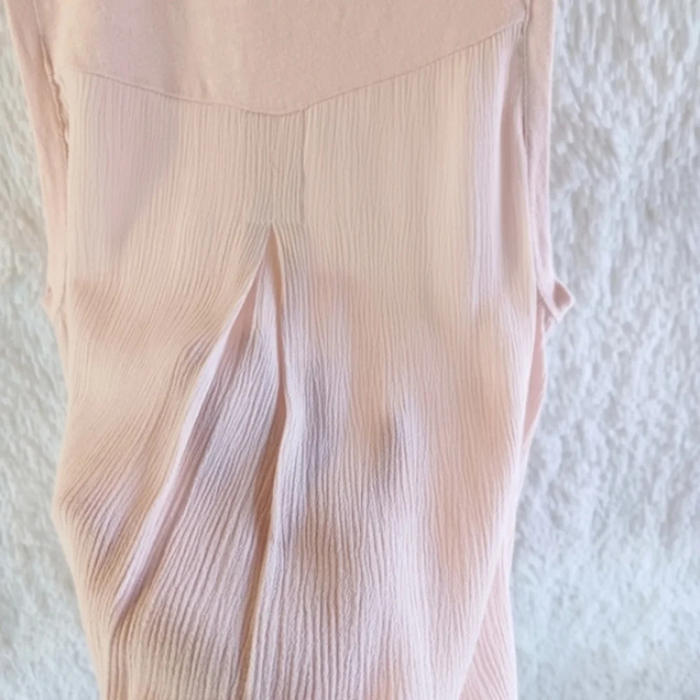 Universal Thread Women's Size M Sleeveless Top - Picture 10 of 12